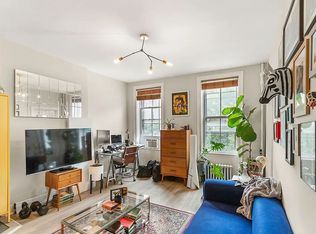 156 Macon St #3B, Brooklyn, NY 11216