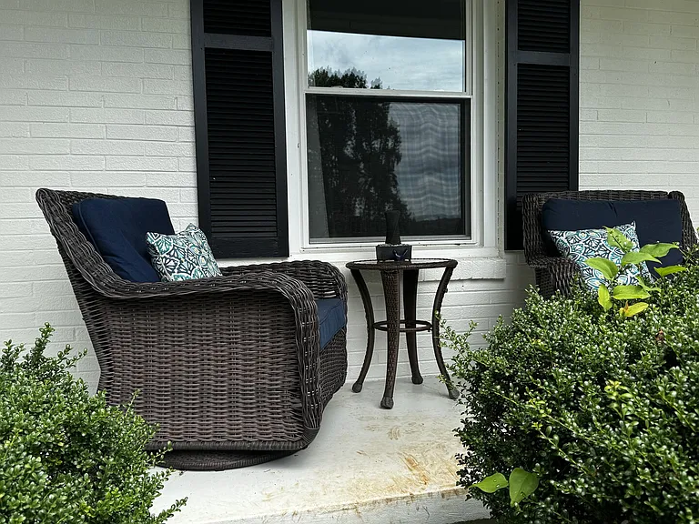 Riverwood Dr — Photo 21