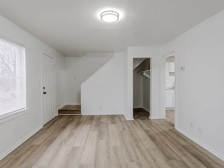 34111 Decatur Ct #34111 — Photo 20