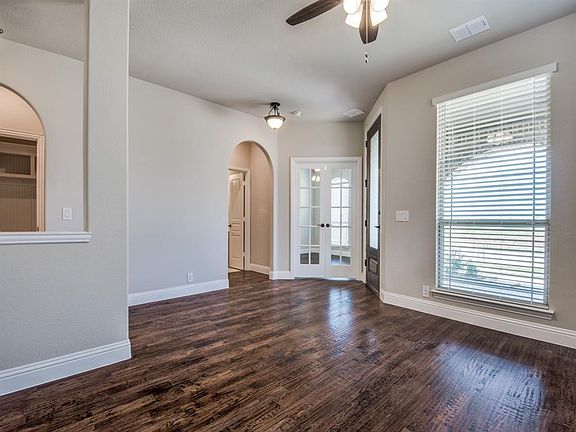 5th image of 1664 Irene Dr
