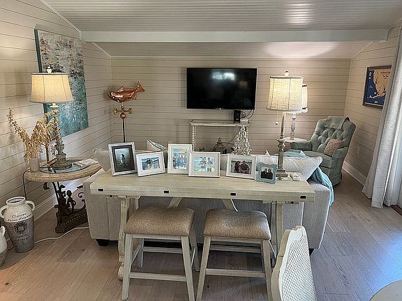 2nd image of 13972 Isle Of Pines Dr