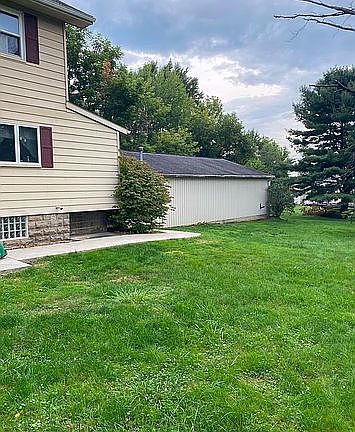 4th image of 2997 E Paradise Street Ext
