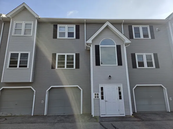 74 Tennis Plaza Rd Unit 30, Dracut, MA 01826