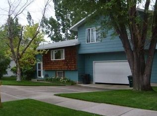 633 Aronson Ave, Billings, MT 59105