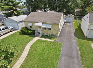 1004 N Midland Ave, Joliet, IL 60435