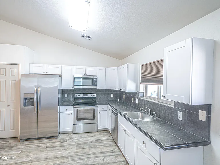 9315 E Dallas St — Photo 6