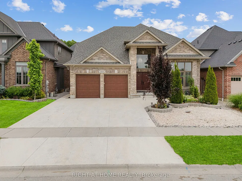 624 Superior Dr