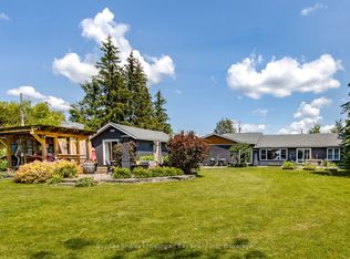 17 Wilcox Rd, Tay, ON L0K 2C0