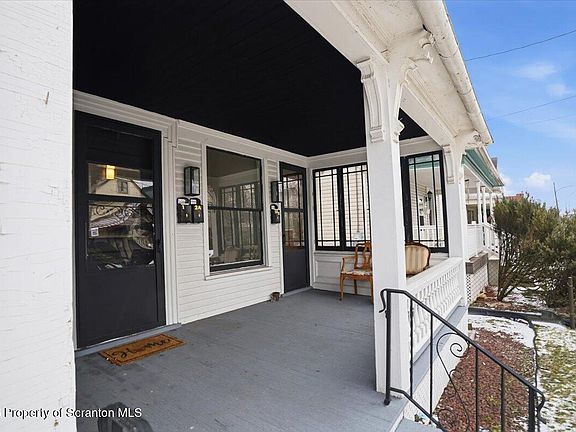 4th image of 201 Pittston Ave