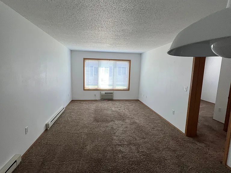 207 Laura Ave #104 — Photo 2