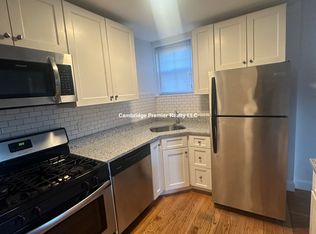 1 Lancaster St #3B, Cambridge, MA 02140
