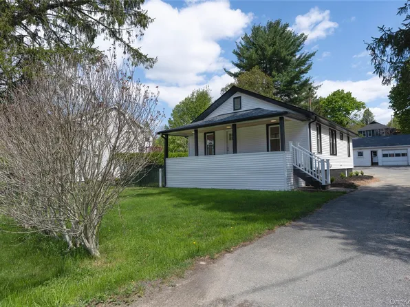 22 Seybolt Avenue, Otisville, NY 10963