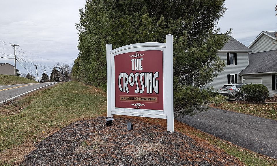 1st image of 13 Five Forks Dr #13