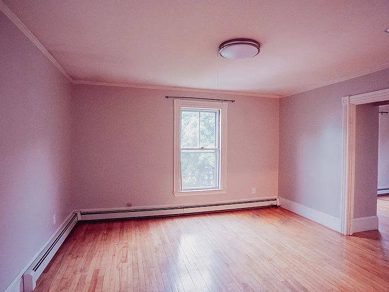 287 Ohio St #2 — Photo 2