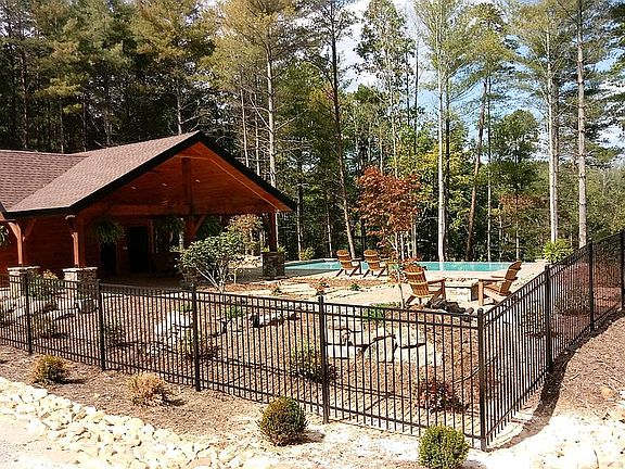 Pavillion "Infinity Pool"