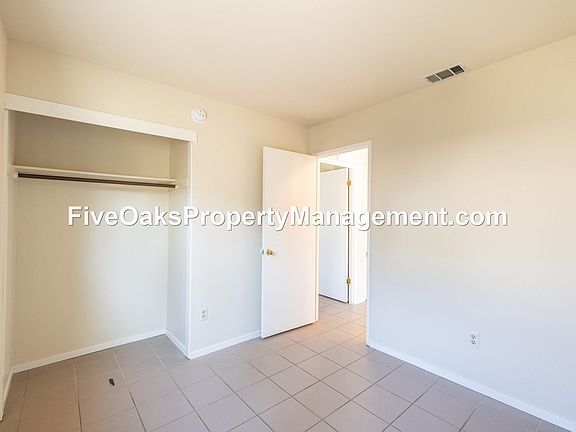 2nd image of 7829 Wooddale Way