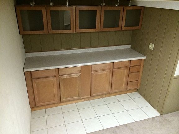 BAR AREA IN BASEMENT