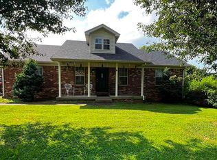 107 Independence Ave, Bardstown, KY 40004
