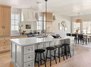 7201 Paddle Brook Ct, Edmond, OK 73034