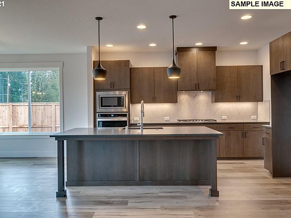 3rd image of 9806 NE 150th Ave