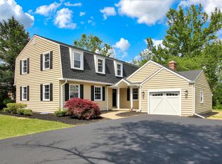 8425 Tally Ho Rd, Lutherville Timonium, MD 21093