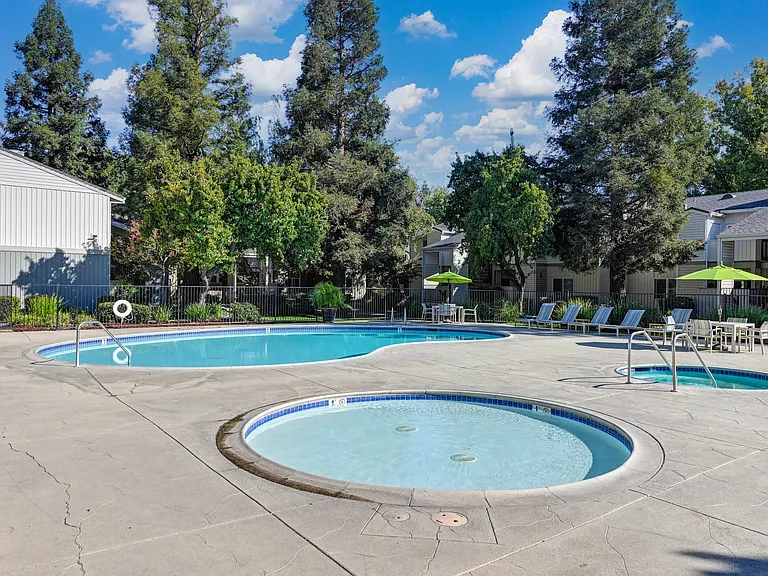 Monte Bello Apartments — Photo 20