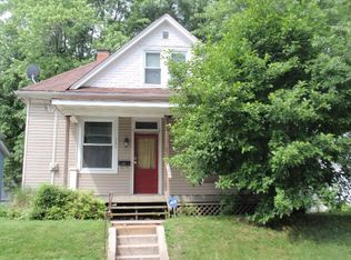 706 State St, Belleville, IL 62220