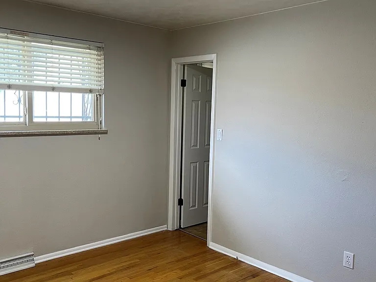 1658 S Zephyr Ct — Photo 7
