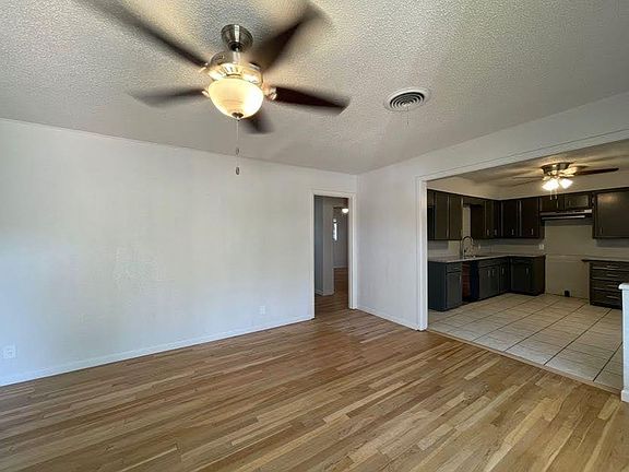 2nd image of 1005 N 19th St