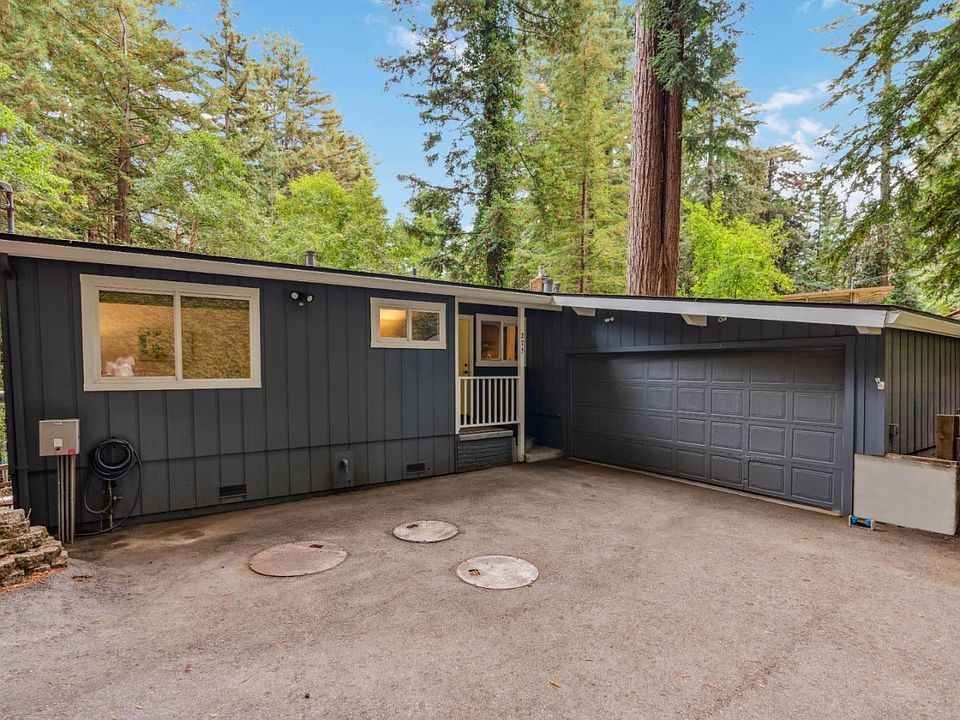 1st image of 275 Brook Ln
