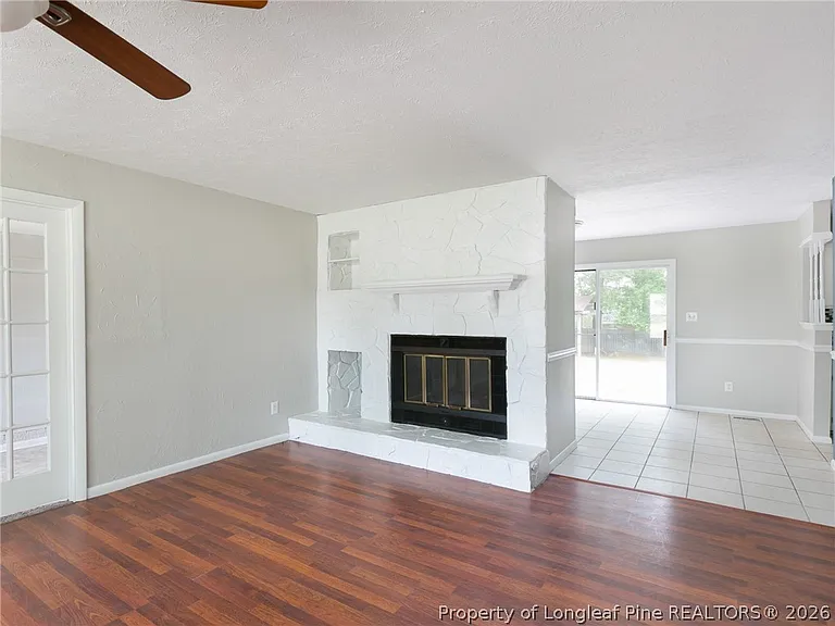 6714 Seaford Dr — Photo 6