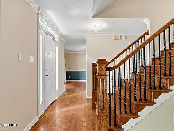 4th image of 10708 Wood Oak Ct