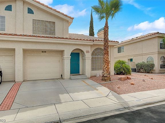 2nd image of 1024 Grammy Dr