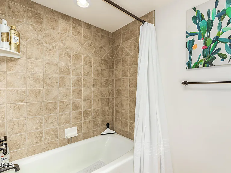 1063 N Boulder Dr — Photo 36