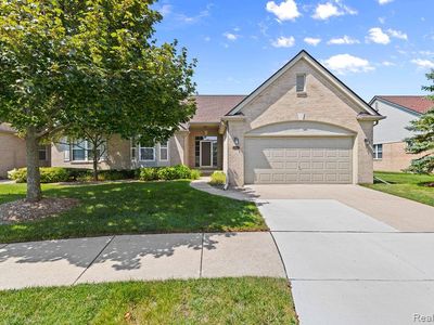 43120 Creek Ct #81, Clinton Township, MI, 48038