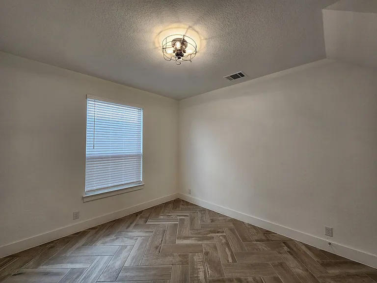 1047 Lime Gruene — Photo 19
