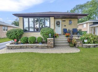 9232 Massasoit Ave, Oak Lawn, IL 60453