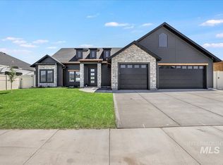 2252 Caribel St, Twin Falls, ID 83301