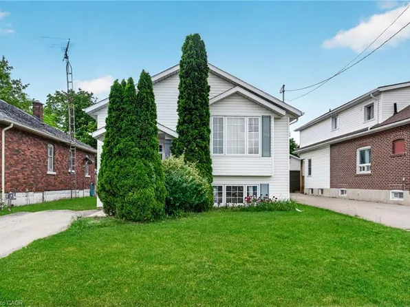 5524 Fraser St, Niagara Falls, ON L2E 3C9