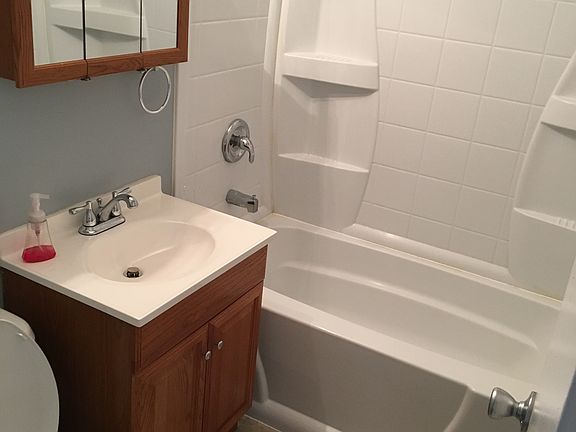 2nd image of 199 Meadow Ln