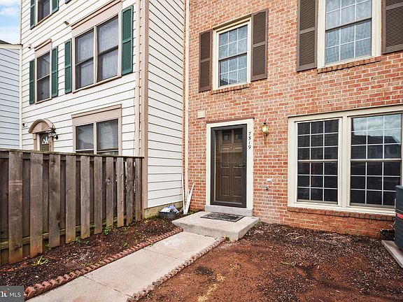 2nd image of 7519 Belle Grae Dr