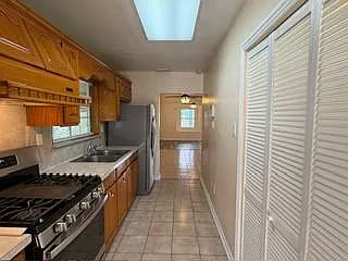 307 Campbell Ave — Photo 5