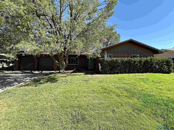 2205 S Barnett Dr, Roswell, NM 88203