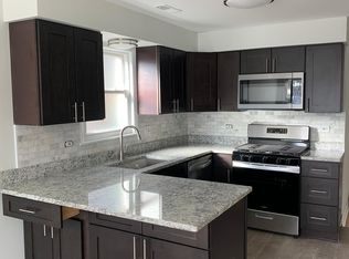 2815 W Summerdale Ave #2, Chicago, IL 60625