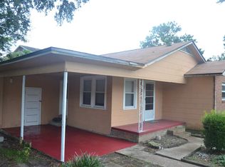 2613 Mission Rd, Tallahassee, FL 32304