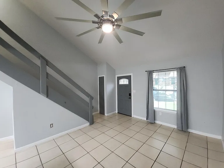1143 Ocala Rd — Photo 6