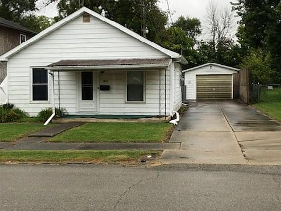 2nd image of 382 W Lincoln Ave