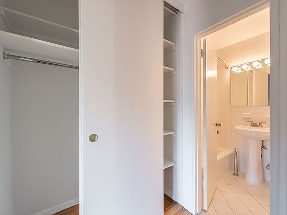 5th image of 420 E 80th St APT 7I