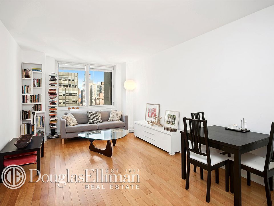 1st image of 211 E 46th St #22D