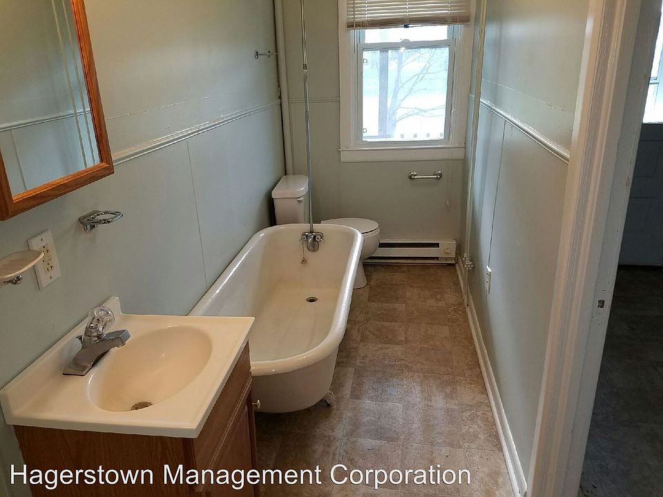 2nd image of 123 Tritle Ave #A